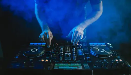 Music Event - Dj Animation / Groupe Live / Sonorisation Éclairage