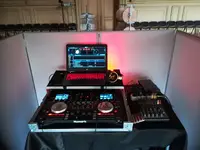 Stereo Wedding
