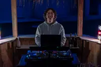 Tom Olympio - Dj Saxophoniste