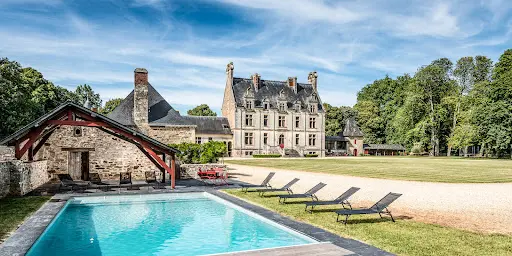 Château de Coislin / Votre Château de Famille