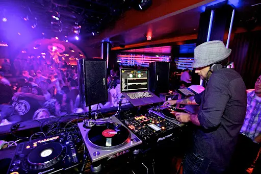 Resonance Events - Dj Evenement À Cannes - Location Sonorisation & Eclairage Côte d'Azur