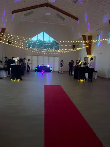 Salle Polyvalente - la Clef des Champs