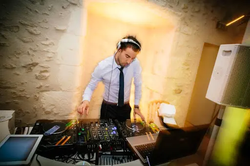 Avdj - Saxophoniste & Dj Pour Mariage en Île-de-france