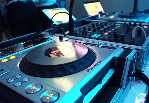 Dj Kad