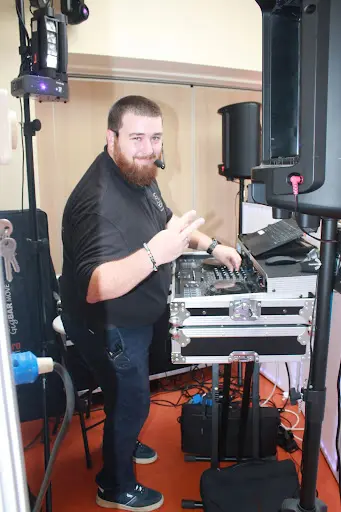Agence Moment de Grâce - Grégory Ducrocq, Dj Animateur & Officiant de Cérémonie Laïque