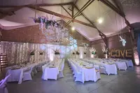 Les Colombines - Chambres d'Hôtes, Hôtel, Yourtes, Salle de Réception