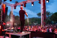 Dj et Saxophoniste Pour Vos Mariages et Événements Dans le Var ( Alliance Events )