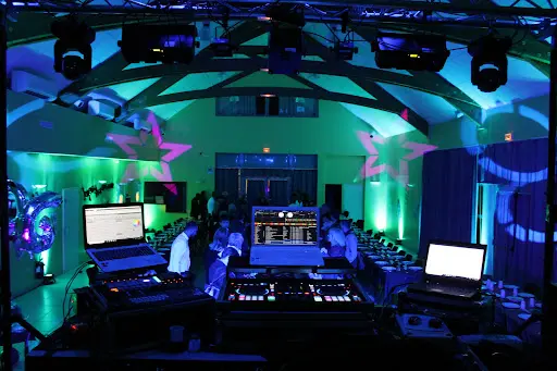 Event 14 : Dj Pour Mariage et Entreprise . Caen- Calvados Ambiance Élégante et Soirée Inoubliable