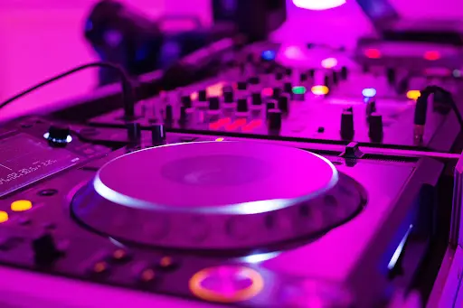 Be Music - Dj Événements Normandie - Mariages, Séminaires, Anniversaires