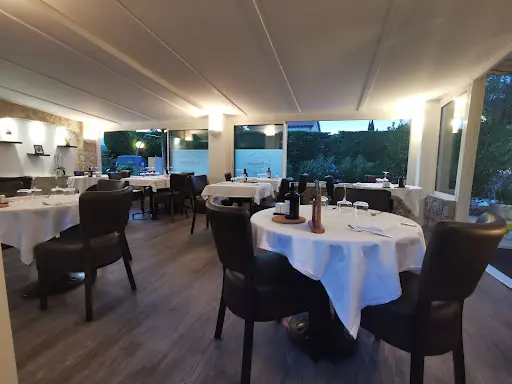 Le Romarin - Restaurant Provençal Contemporain - Cuisine Maison - Viandes de Bœuf Premium