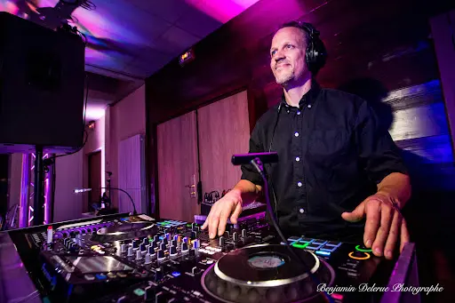 Dy Dj - Animation de Soirée, Sonorisation d'Évènements - Savoie
