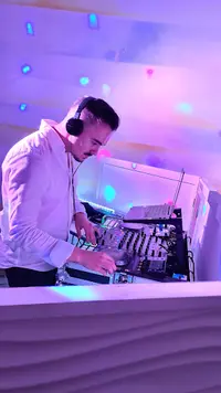Mcma Event (dj - Animateur - Toulouse : Mariage/entreprise/anniversaire... - Location Materiel)
