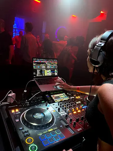 Dj Astúria