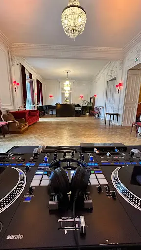 Dj Fredtouch