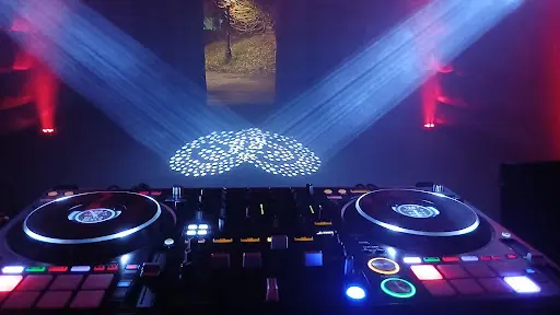 Ab Évènementiel - Agence d'Événementiel - Animateur - Dj Professionnel - Lille Métropole