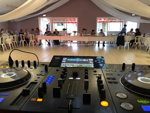Votre Événement Ciel - Dj Mariage Morbihan