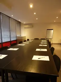 Locsallelyon Location Salle de Réunion, Formation, Vente Privée et Visioconférence À Lyon Part Dieu