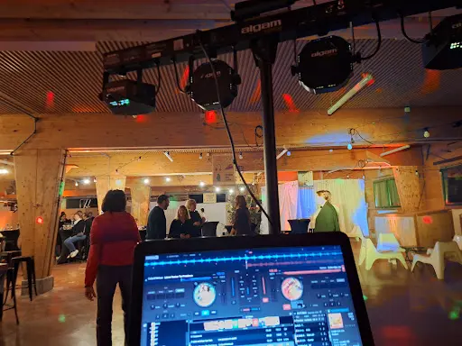 Lacuzonloisirs Dj