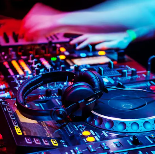 Dj Stéf l'Événement
