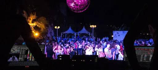 Live Play Dj