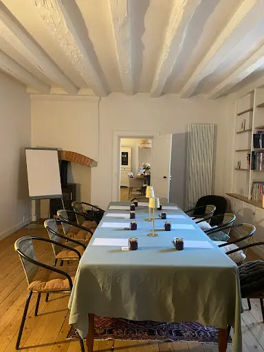 Laudence At Home