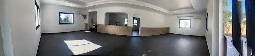 Location de Salle de Réception le Phoenix Caritat Orange