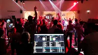 Fêtes Comme Chez Vous - Dj Paris