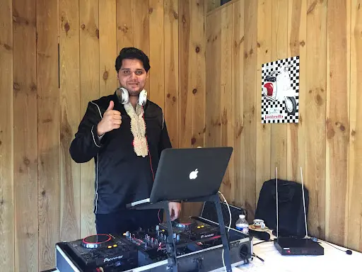 Dj Saâd- Dj Oriental Paris et Spécialiste des Mariages Mixtes et Occidental A Paris