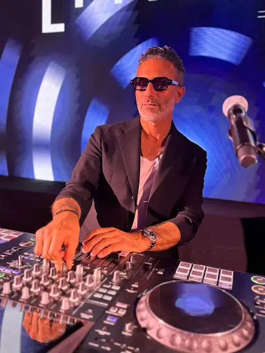 Harry Gozlan - Dj