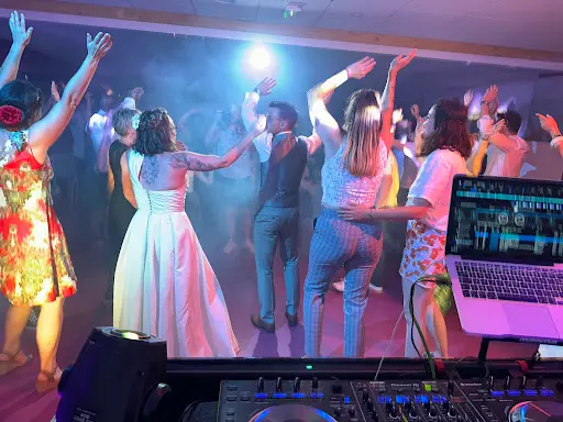 Dj Van - Animations Événementielles (vosges)