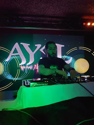 Dj Ay3l