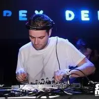 Dj Geoffrey Delys