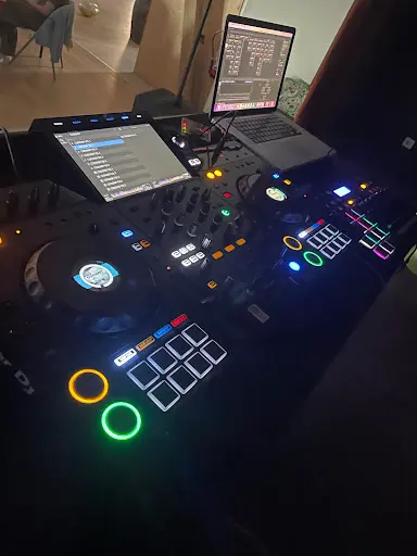 Dj Unik