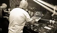 Dj Carl Soares
