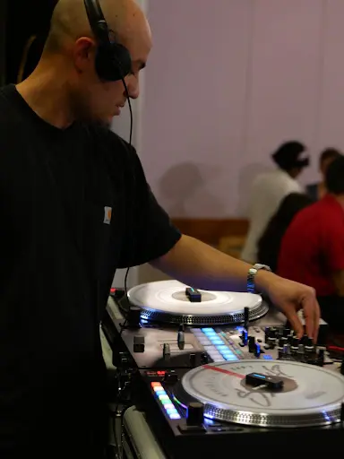 Djb6events - Julien Briat Ei