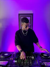 Dj Black Master