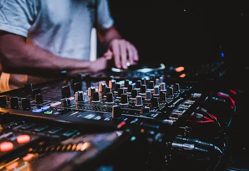 Dj Gold-one(gold-one Events)