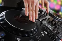 Zebigteuf - Dj Animation Mariages et Soirées Toulouse et Région 31