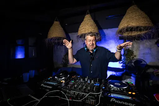Dj Benoit -h